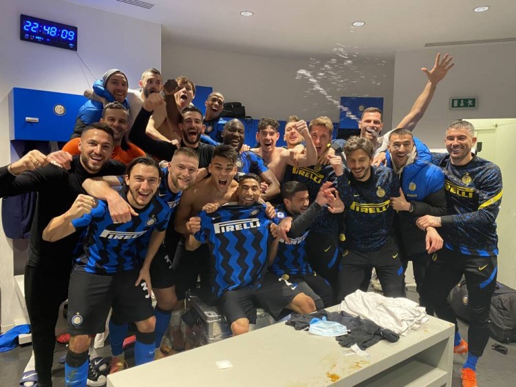 先丢球后的 先丢球后的