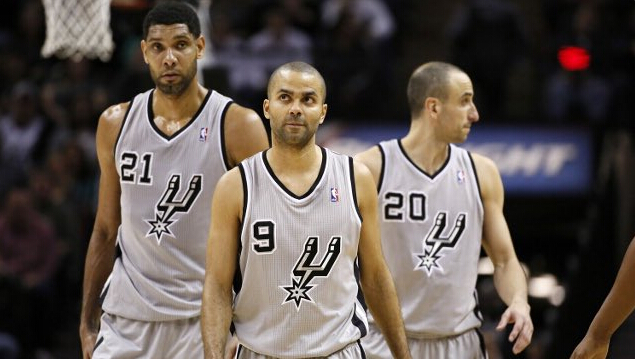 用小阵容提 用小阵容提